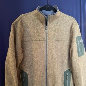 Arc’teryx Full zip jacket size large